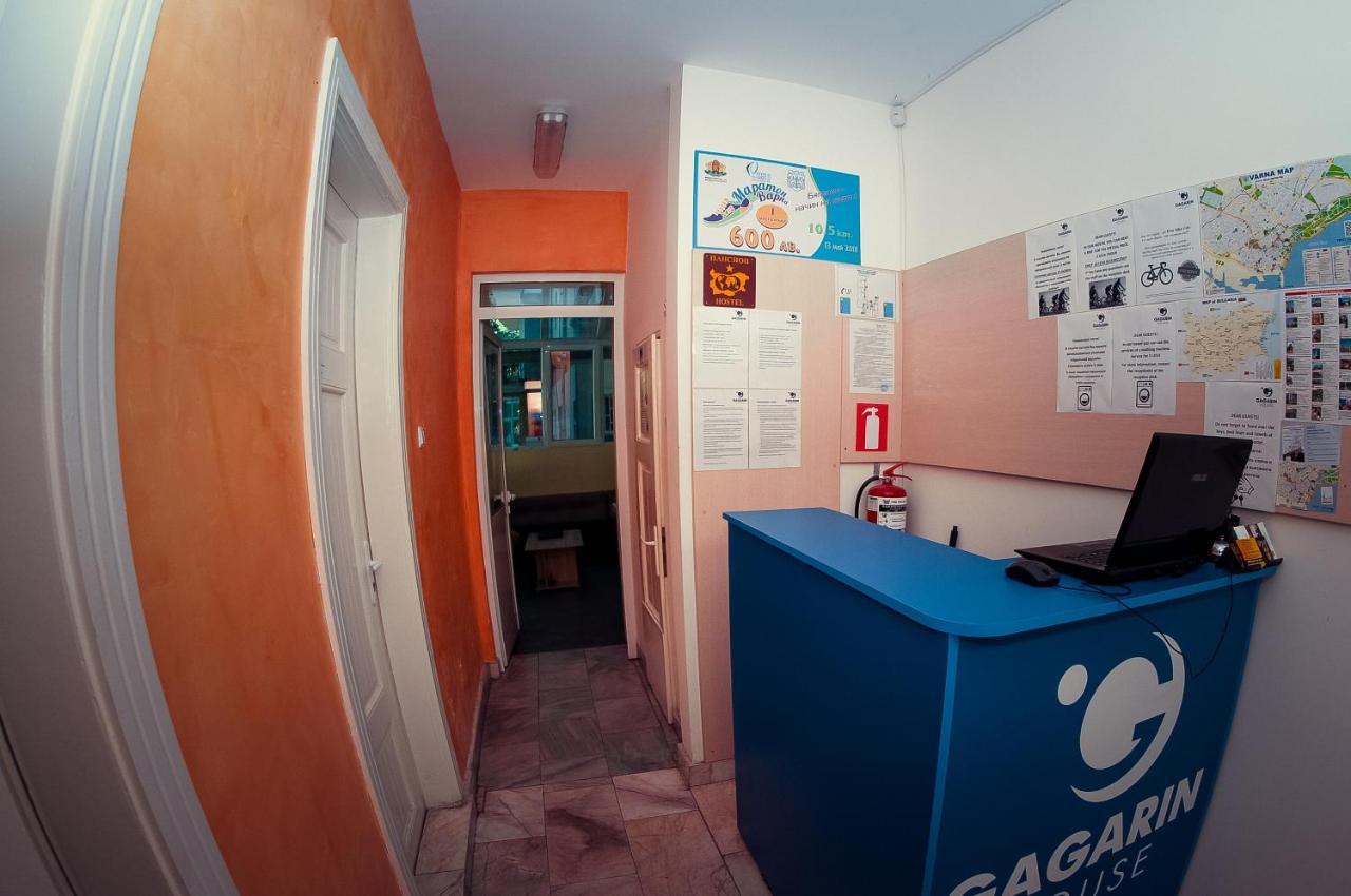 نزل فارنافي Gagarin House المظهر الخارجي الصورة